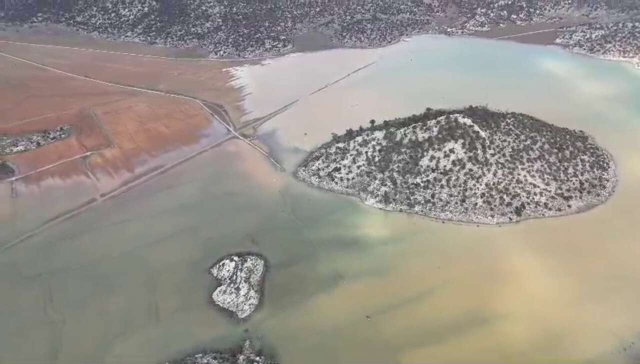 Konya’da şaşırtan görüntü! Gören Meke Gölü sandı 4